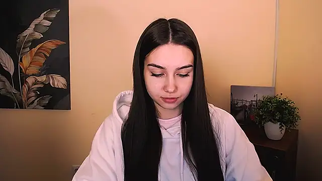 Lili magic online show from 09/27/25, 12:44
