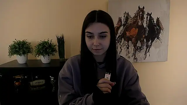 Snapshot of Lili_magic chatting on 11/20/25, 01:56 Lili magic online show from 11/20/25, 01:56