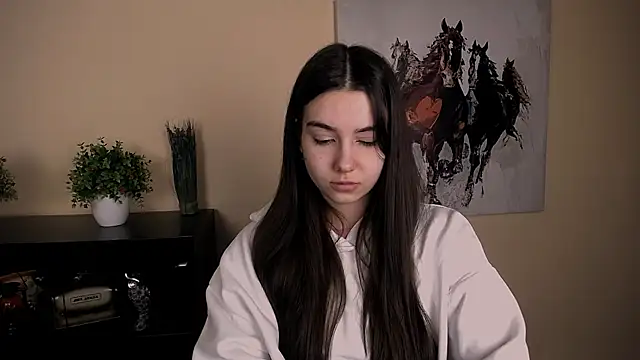 Snapshot of Lili_magic chatting on 12/19/25, 01:13 Lili magic online show from 12/19/25, 01:13