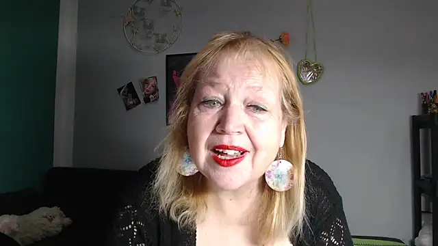 Blasflittchen online show from 05/18/26, 10:20