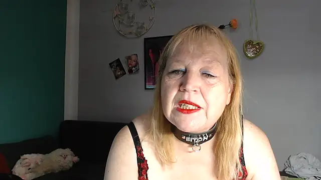 Blasflittchen online show from 07/09/26, 02:49