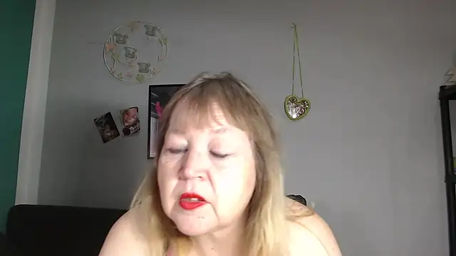 Blasflittchen online show from 11/28/25, 12:27