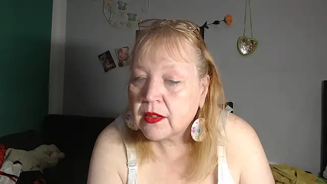 Blasflittchen online show from 04/25/26, 11:35