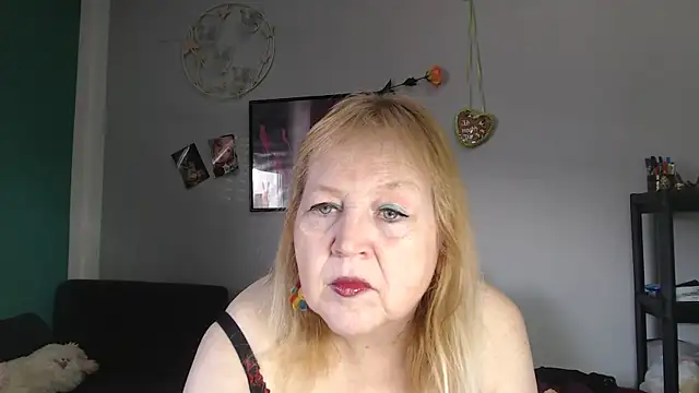 Blasflittchen online show from 03/26/26, 12:25