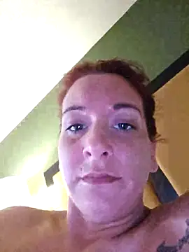 Snapshot of bella8769 chatting on 03/06/25, 08:30 bella8769 online show from 03/06/25, 08:30