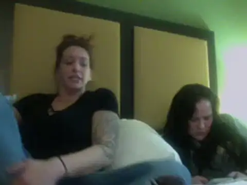 Snapshot of bella8769 chatting on 02/22/25, 08:40 bella8769 online show from 02/22/25, 08:40