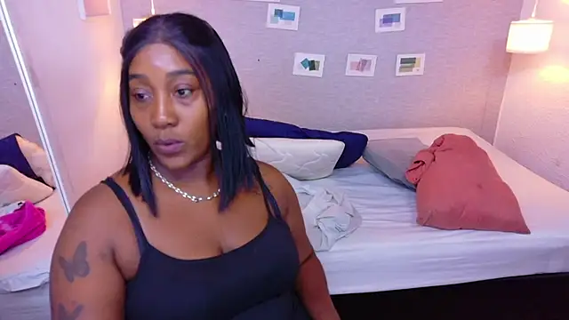 kiara evanss online show from 05/08/26, 12:03