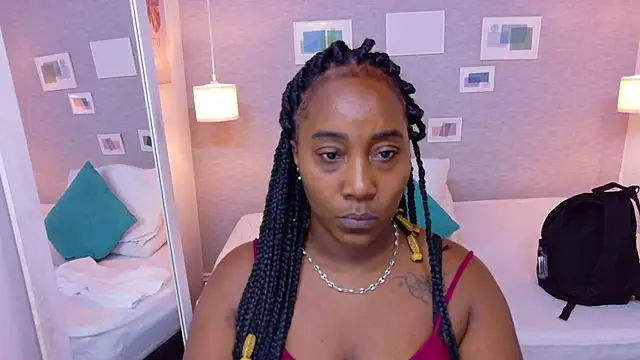 Snapshot of kiara_evanss chatting on 09/25/25, 03:12 kiara evanss online show from 09/25/25, 03:12