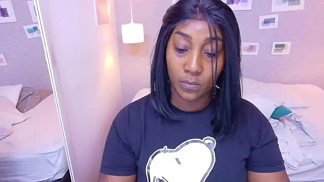 kiara evanss online show from 03/26/26, 12:42