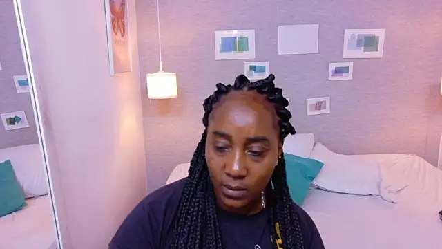 Snapshot of kiara_evanss chatting on 10/15/25, 11:35 kiara evanss online show from 10/15/25, 11:35
