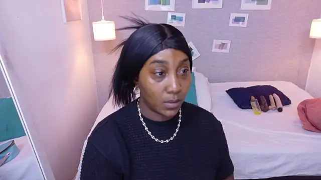 kiara evanss online show from 03/13/26, 08:58