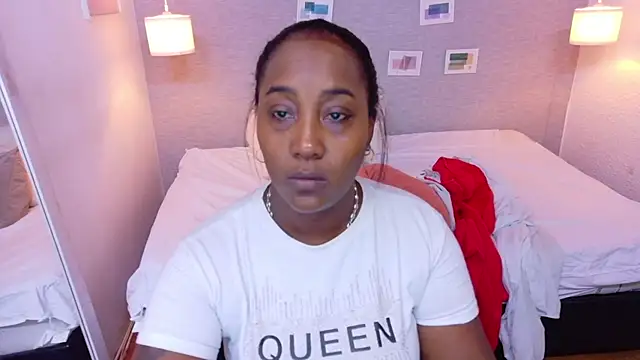 kiara evanss online show from 04/30/26, 08:27