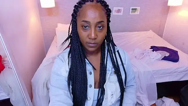 kiara evanss online show from 06/12/26, 03:37