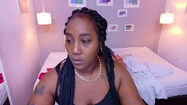 kiara evanss online show from 05/23/26, 08:41