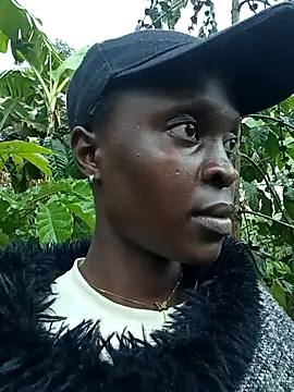 pretty amaal online show from 10/05/25, 02:41