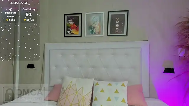 emma  smith1 online show from 04/08/26, 12:28