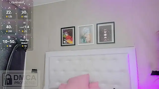 emma  smith1 online show from 03/21/26, 10:42