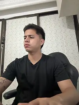 Snapshot of Niicky1_ chatting on 09/27/25, 11:22 Niicky1 online show from 09/27/25, 11:22