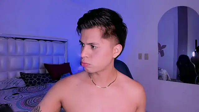 Snapshot of Niicky1_ chatting on 02/24/25, 08:58 Niicky1 online show from 02/24/25, 08:58