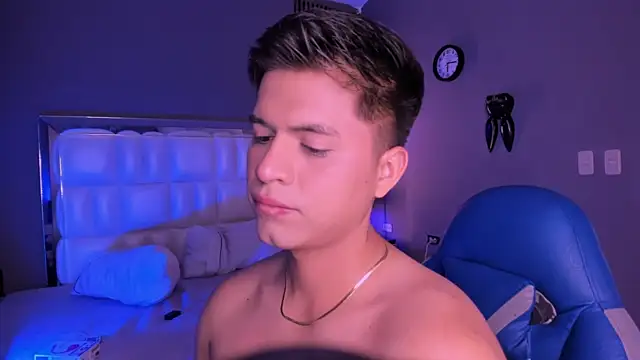 Snapshot of Niicky1_ chatting on 09/10/25, 09:14 Niicky1 online show from 09/10/25, 09:14