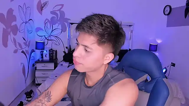 Snapshot of Niicky1_ chatting on 02/09/25, 08:34 Niicky1 online show from 02/09/25, 08:34