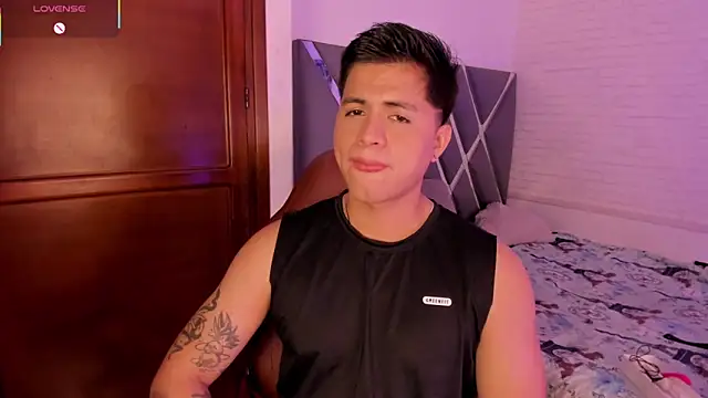 Niicky1  online show from 02/25/26, 03:23