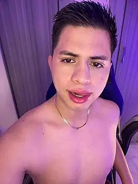 Niicky1  online show from 04/04/26, 12:56