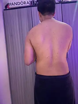 Niicky1  online show from 04/14/26, 01:38