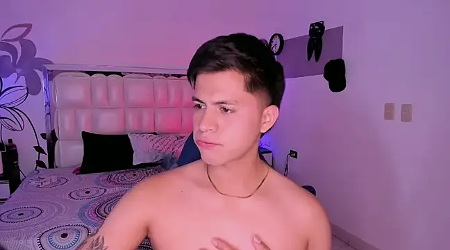 Snapshot of Niicky1_ chatting on 02/22/25, 09:04 Niicky1 online show from 02/22/25, 09:04