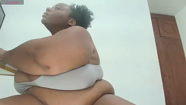 Breisy bigboobs online show from 01/08/26, 06:58