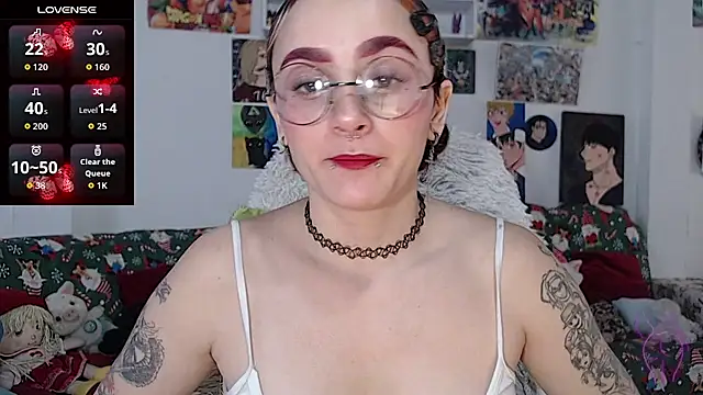 Snapshot of kitty22_ chatting on 01/15/26, 03:26 kitty22 online show from 01/15/26, 03:26