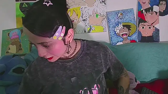 kitty22  online show from 05/13/26, 03:08