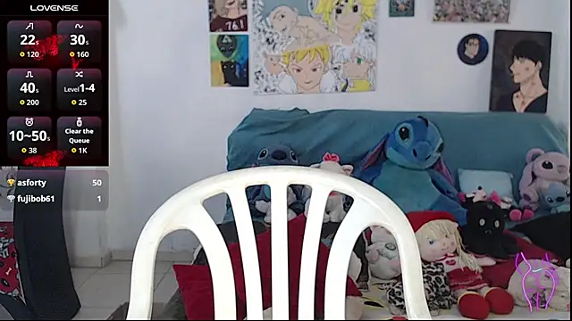 Snapshot of kitty22_ chatting on 11/21/25, 03:33 kitty22 online show from 11/21/25, 03:33