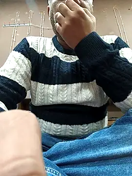 Snapshot of lund_lol chatting on 01/17/26, 10:08 lund lol online show from 01/17/26, 10:08