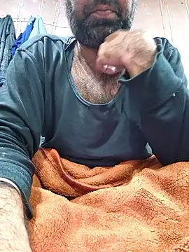 Snapshot of lund_lol chatting on 12/21/25, 07:32 lund lol online show from 12/21/25, 07:32