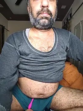 Snapshot of lund_lol chatting on 02/04/26, 08:15 lund lol online show from 02/04/26, 08:15