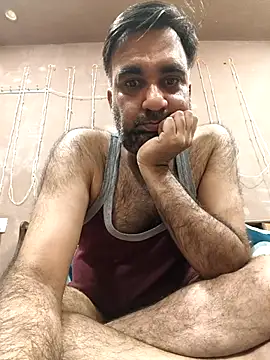 Snapshot of lund_lol chatting on 02/27/26, 05:57 lund lol online show from 02/27/26, 05:57