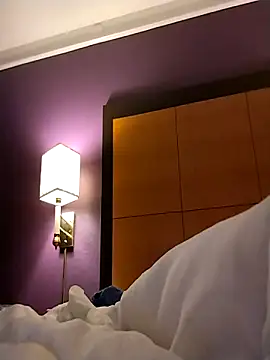 Treemandude online show from 11/18/25, 10:45