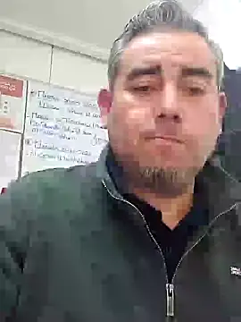 Manolete007x online show from 10/02/25, 10:13