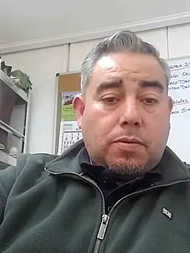 Manolete007x online show from 10/21/25, 10:31