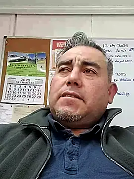 Manolete007x online show from 09/11/25, 10:21