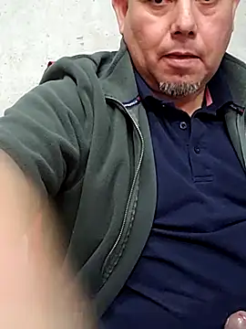 Manolete007x online show from 03/31/26, 11:40