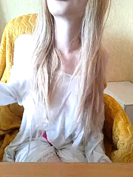 Elza kom online show from 09/11/25, 04:45