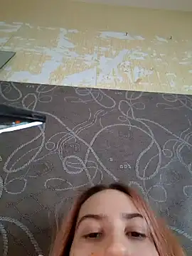 Elza kom online show from 12/02/25, 08:49