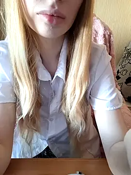 Elza kom online show from 11/20/25, 06:03