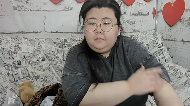 Nadine asian online show from 11/29/25, 01:50