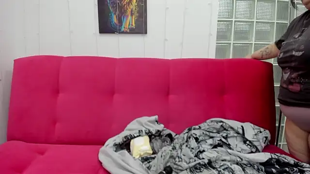 Nadine asian online show from 11/20/25, 01:28