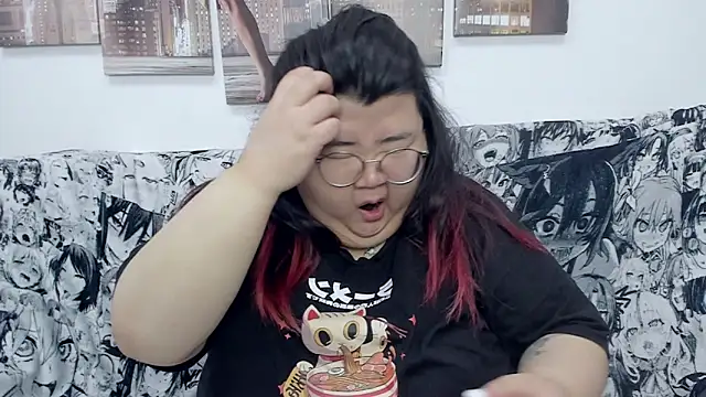 Nadine asian online show from 01/05/25, 06:13