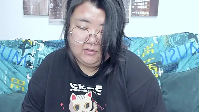 Nadine asian online show from 09/25/25, 02:06