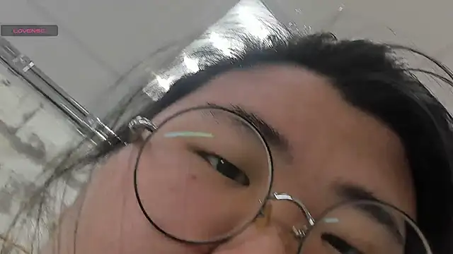 Nadine asian online show from 11/07/25, 08:30